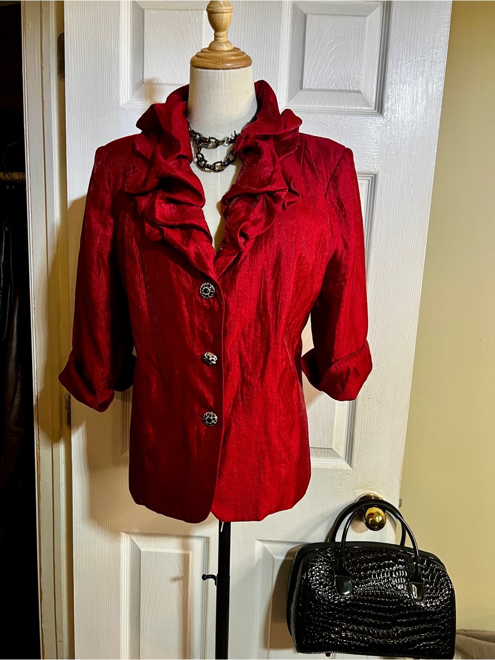 Notations Wms Retro Red Crinkle Metallic Ruffle Trim Jacket L